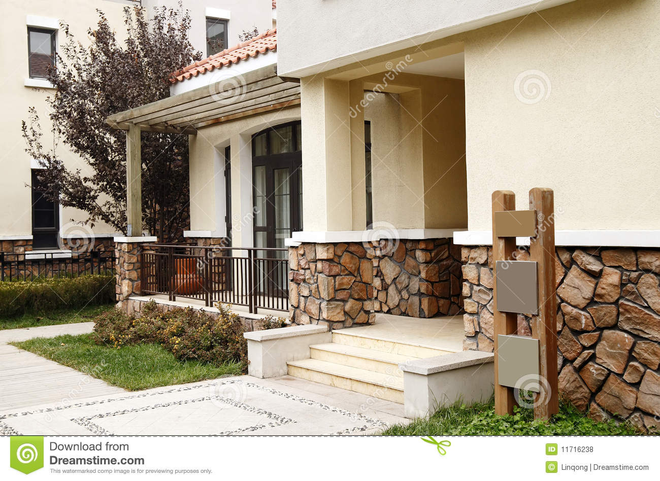 三亿体育_外包物流的变革与供应链的风险